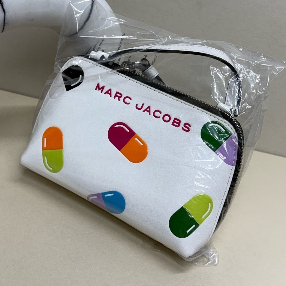 (new+tag) Marc Jacobs RARE small crossbody white leather fit large iphone - Picture 14 of 16